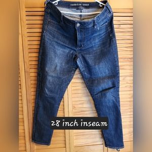 Womens American Eagle jeans